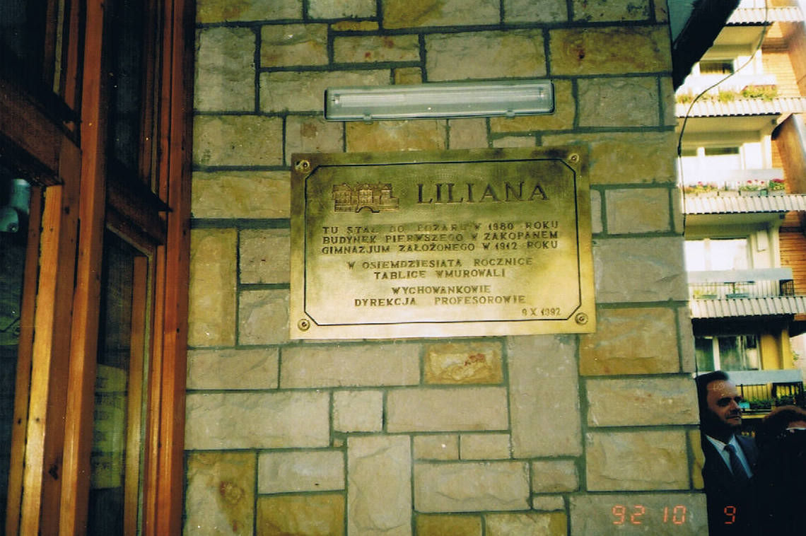 19
