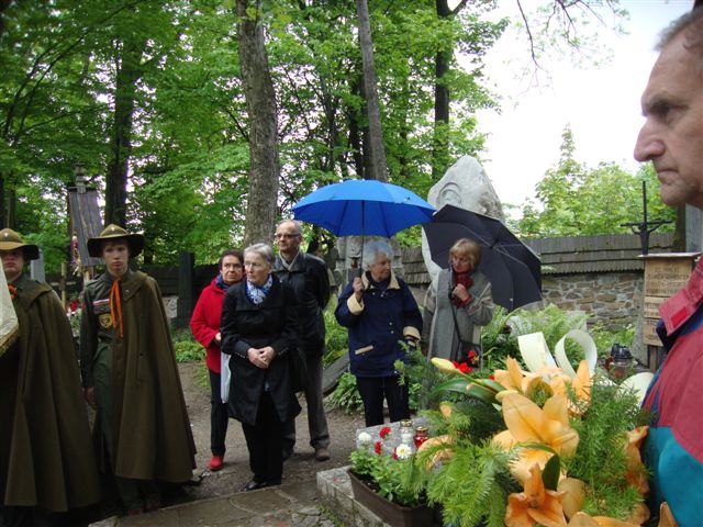 2013-05-24 przy grobie księdza