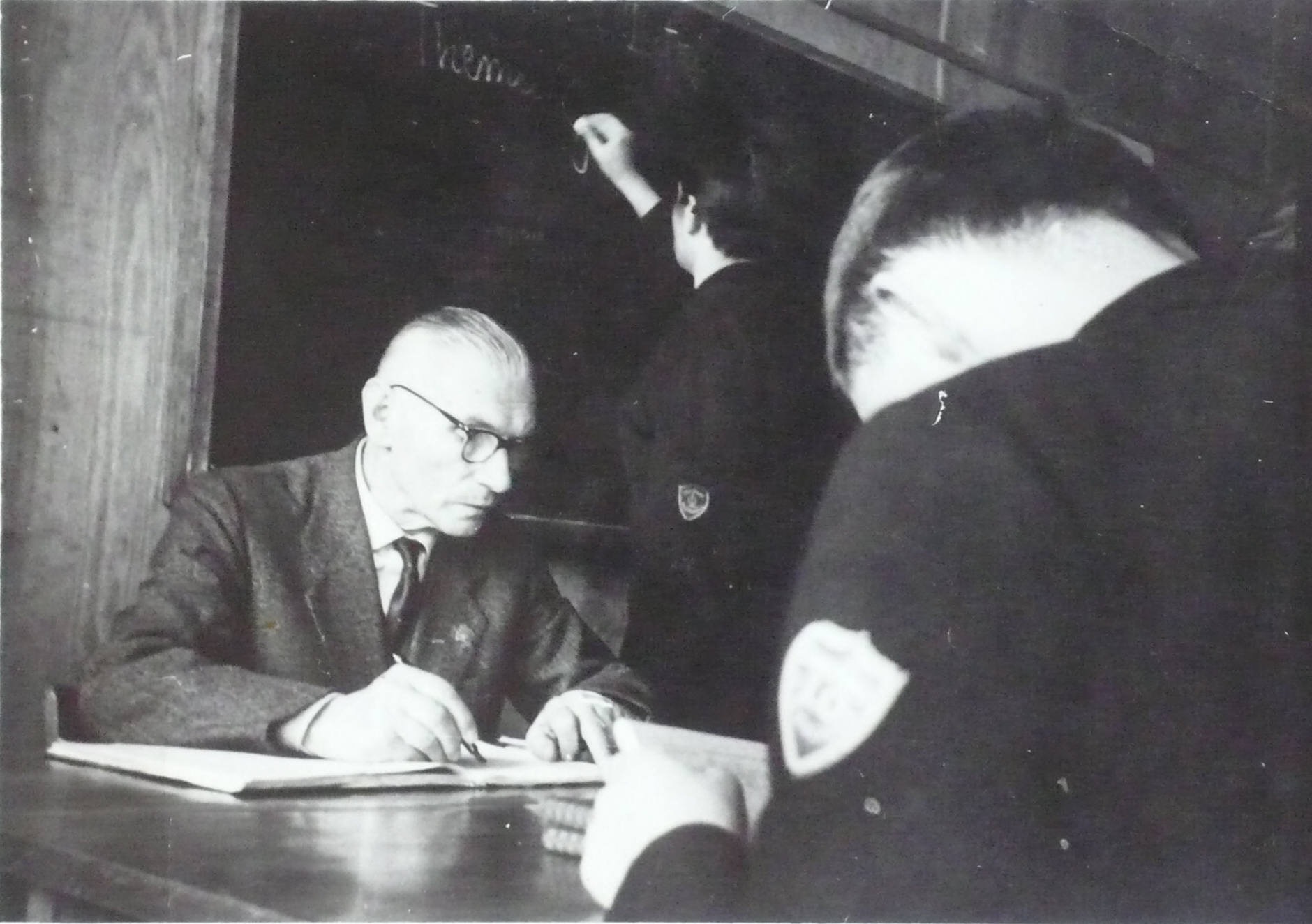 prof. Józef Bielawa w klasie