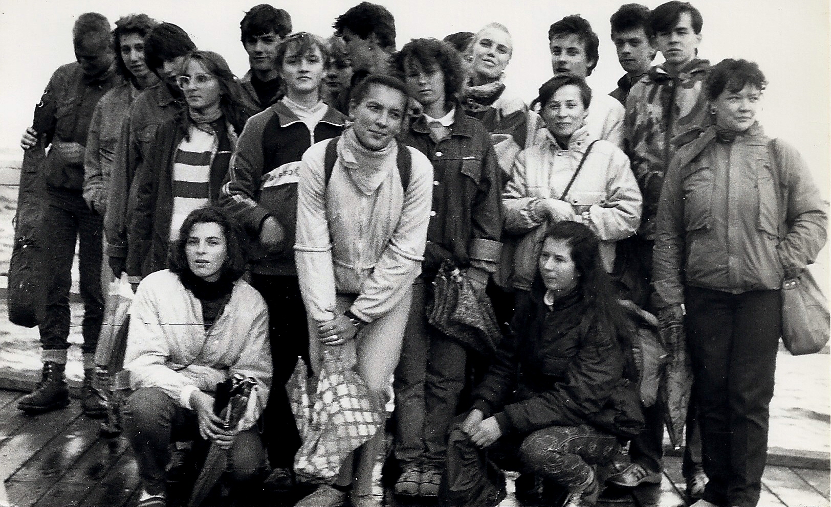 Sopot - molo 1987-88-druga od prawej prof.Elżbieta Ustupska