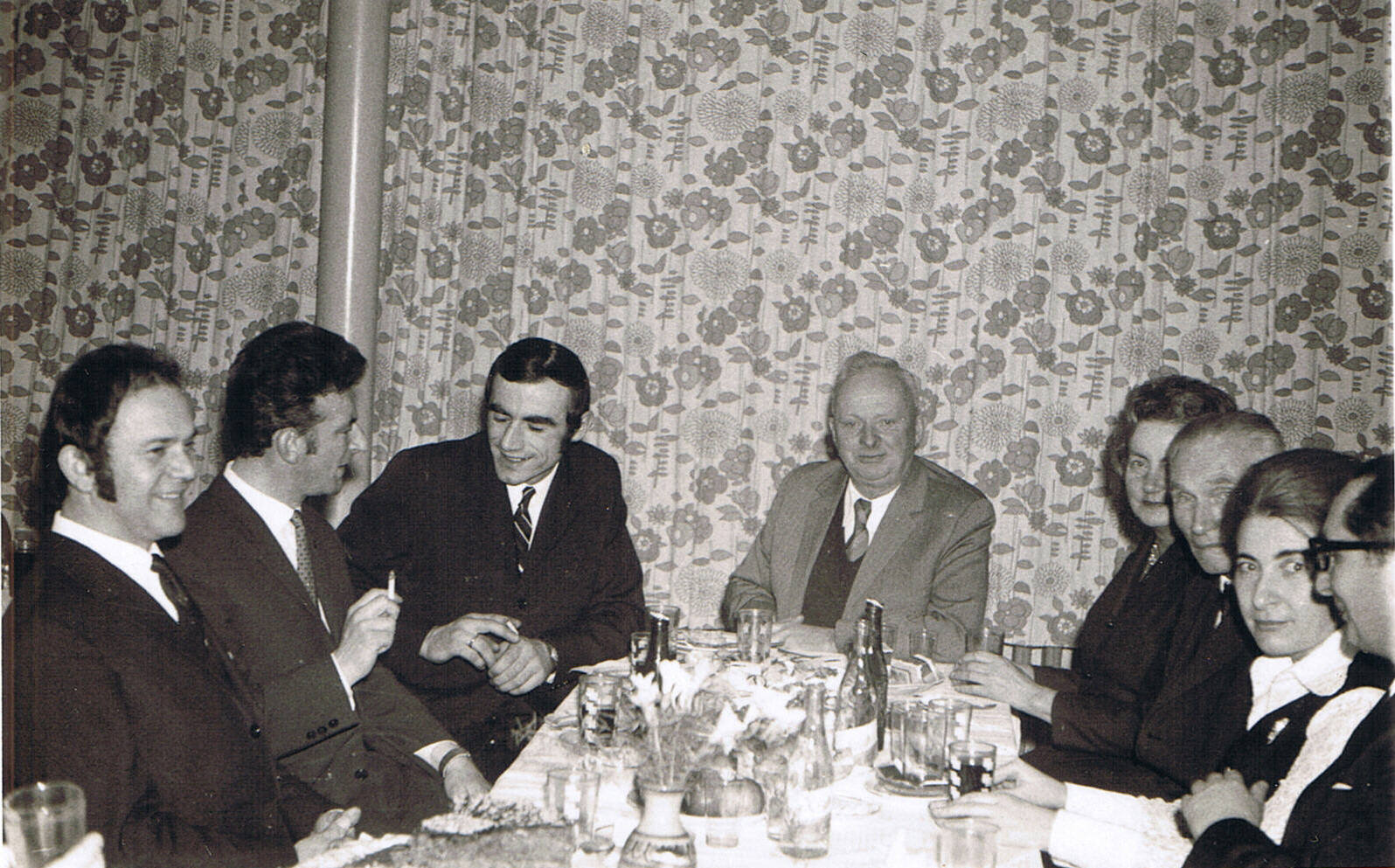 Nauczyciele od lewej: prof. Czesław Jałowiecki, prof. Janusz Pennar, prof. Józef Majerczyk, prof. Stanisław Maciaszek, prof. Maria Galica, prof. Józef Bielawa, prof. Maria Jakubczak, prof. Leszek Wcisło