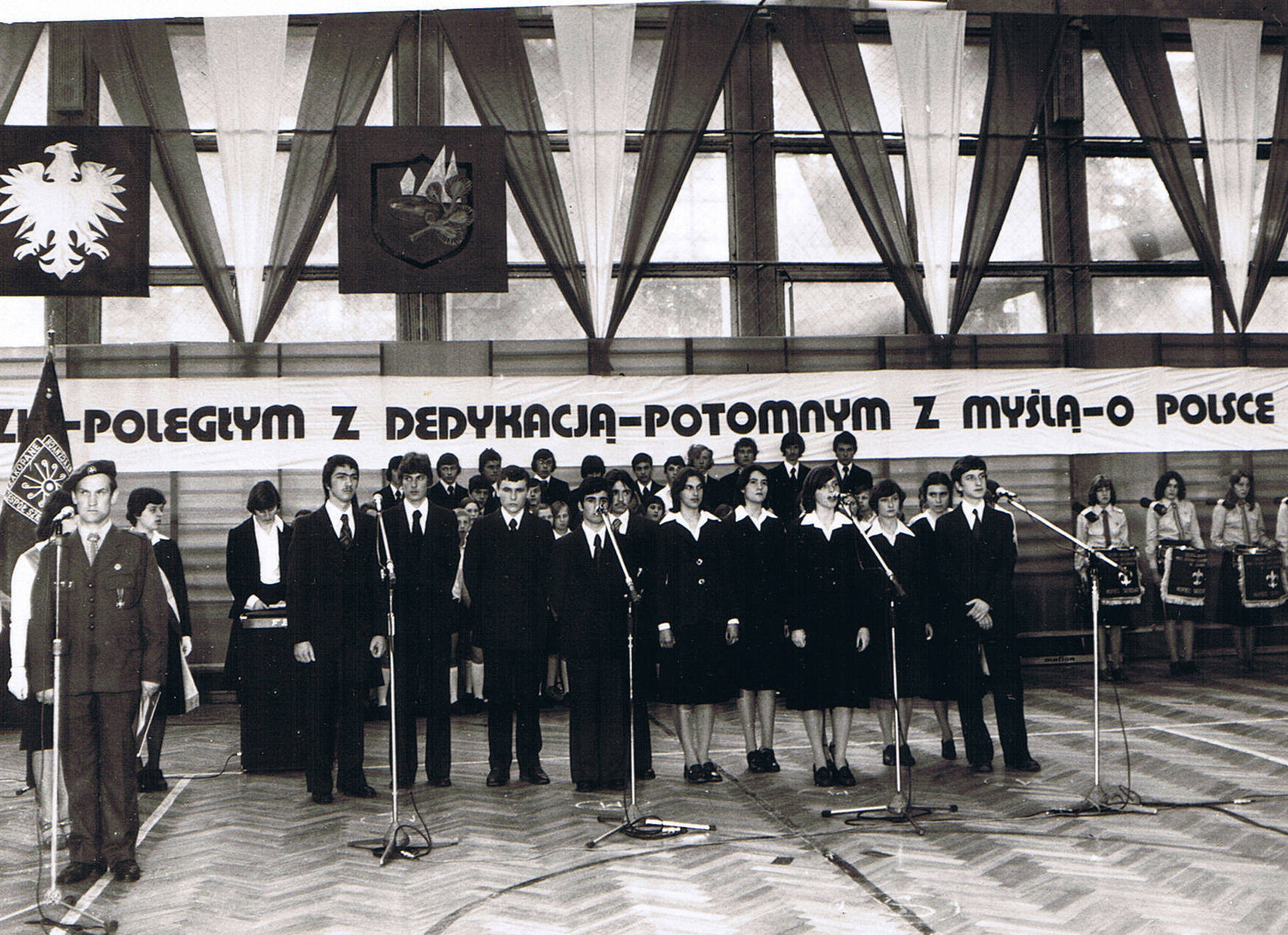 Wręczenie nowego sztandaru_3