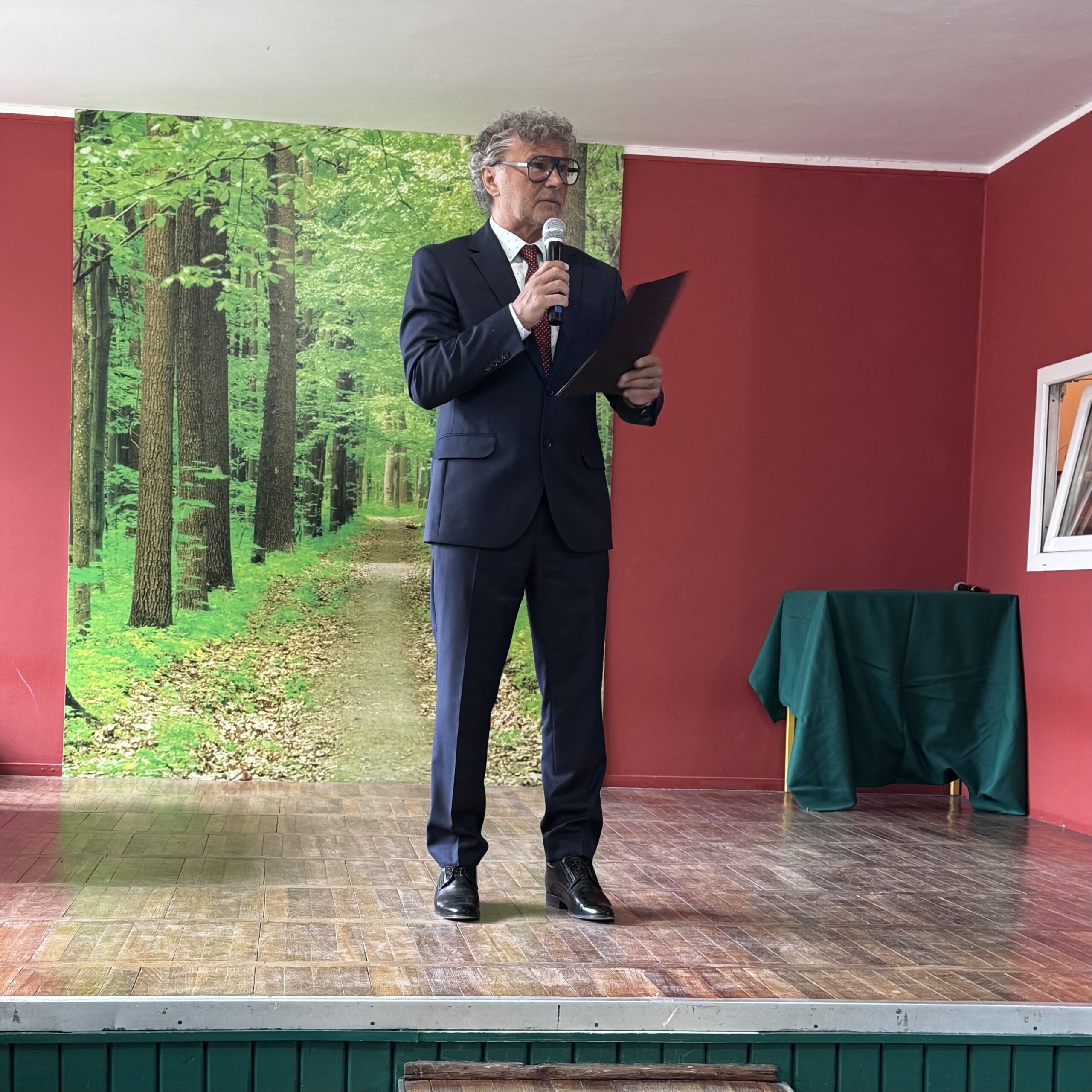 02-dyrektor Marek Donatowicz